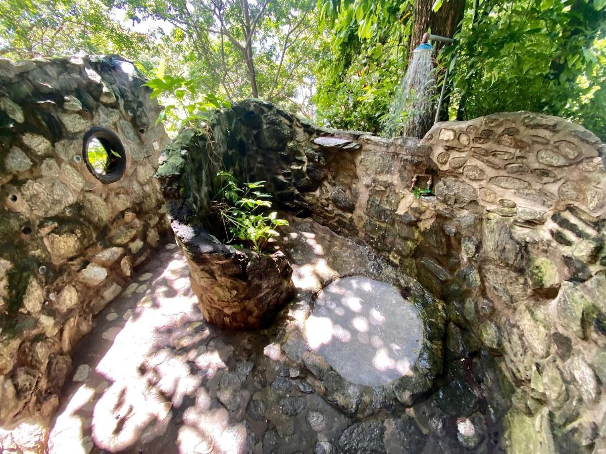 Butterfly Space- A Non-Profit Eco-Lodge Nkhata Bay 외부 사진
