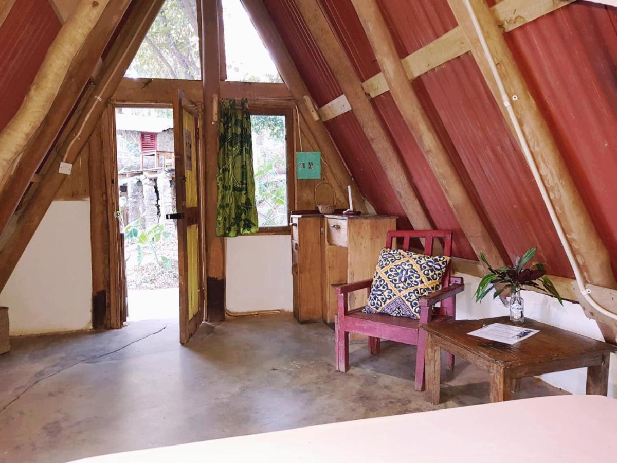 Butterfly Space- A Non-Profit Eco-Lodge Nkhata Bay 외부 사진