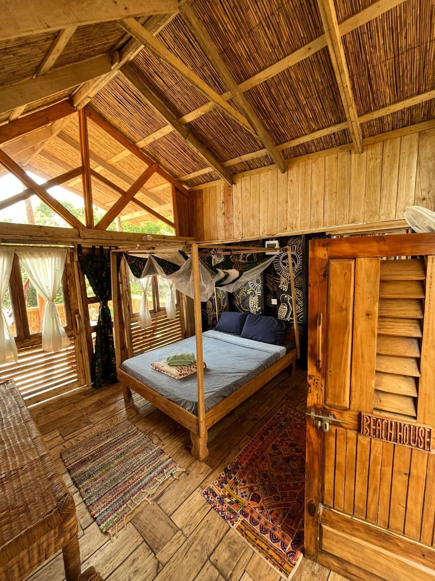 Butterfly Space- A Non-Profit Eco-Lodge Nkhata Bay 외부 사진