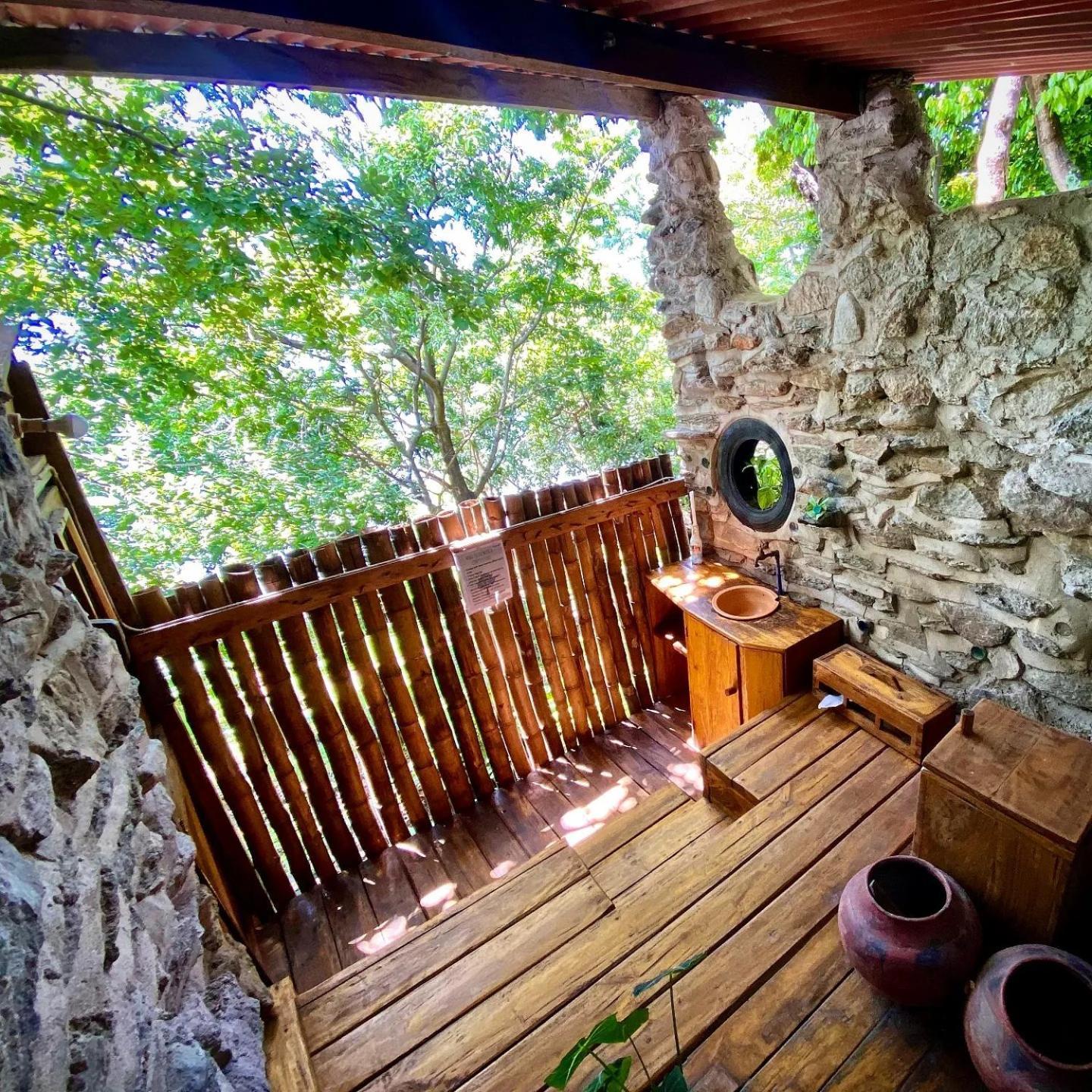 Butterfly Space- A Non-Profit Eco-Lodge Nkhata Bay 외부 사진