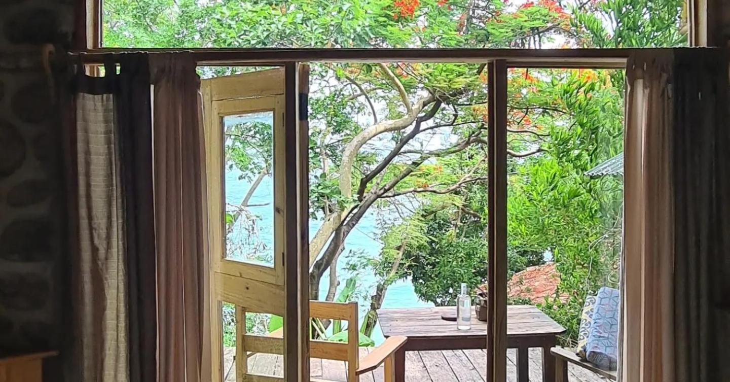 Butterfly Space- A Non-Profit Eco-Lodge Nkhata Bay 외부 사진