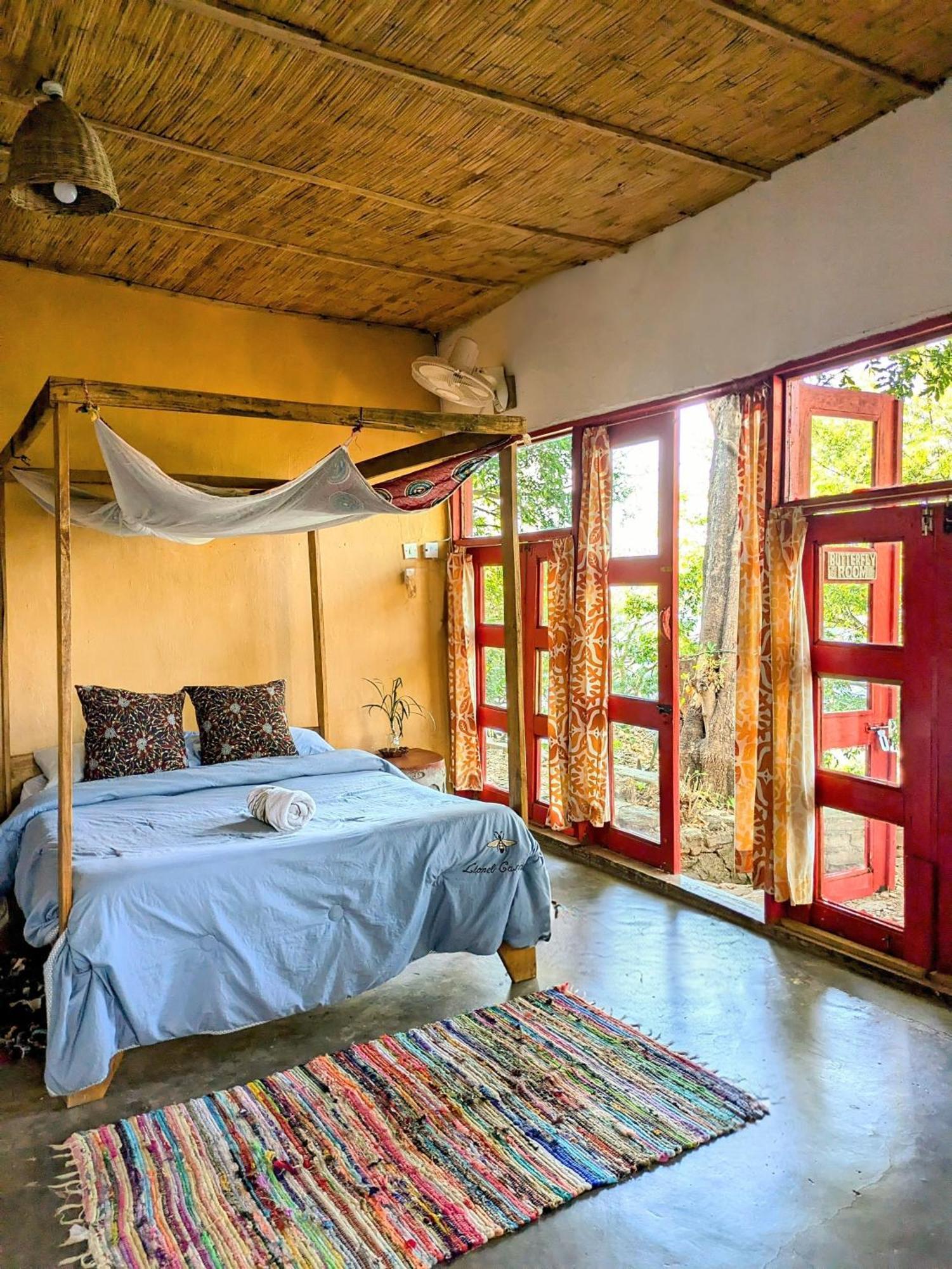 Butterfly Space- A Non-Profit Eco-Lodge Nkhata Bay 외부 사진