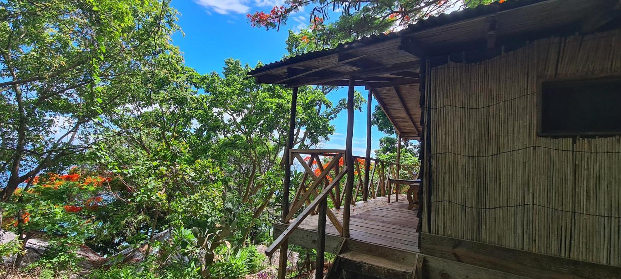 Butterfly Space- A Non-Profit Eco-Lodge Nkhata Bay 외부 사진